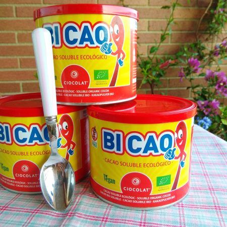 El CIOCOLAT BICAO és instantani, és ideal per preparar una beguda de cacau d'una manera molt ràpida, tant en fred com en calent. Per reparar una beguda de cacau 100% ecològic de manera molt saludable. Apte per vegetarians, vegans, no conté gluten. Som  INHALA Cafès i Tes i ens pots trobar a Portalet, 9 de Granollers, Barcelona.