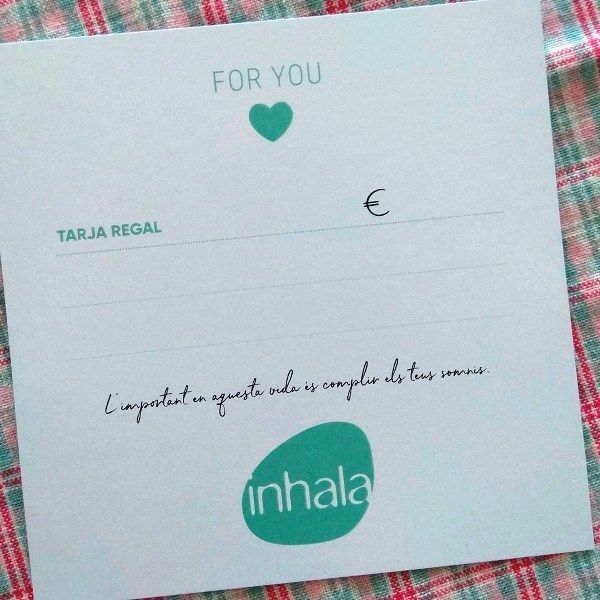La E-Gift o tarjeta-regalo de INHALA ya está disponible para tí. Cafés, tés, chocolates, galletas, una taza, una cafetera o tetera, un mantel bonito. Somos INHALA Cafés y Tés, estamos en Portalet, 9, Granollers, Barcelona.