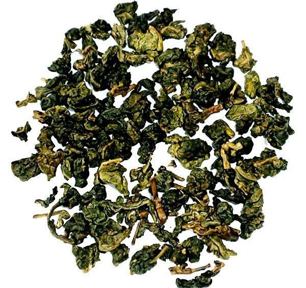 El Te “Milky Oolong Tea” prové de China i té un sabor dolç que recorda al caramel i a la vainilla . Has sentit parlar alguna vegada del Tes Oolong? Avui en dia es produeixen a les provincies de Fujian i Guangdong de China i a Taiwan. Aquests tes també se’l coneix com a tes blaus i a INHALA, els tes Oolong no poden faltar. Els tes Oolongs són classificats com a tes semi o parcialment oxidats. El seu procés està a mig camí entre el te verd (on no hi ha oxidació) i el te negre, on hi ha una oxidació completa. Molt sovint, incorrectament, es parla de fermentació en lloc d’oxidació, els únics tes que pateixen una fermentació durant el seu procés són els Pu-erh, també coneguts com tes vermells. Què tenen tant d’especial els Tes Oolong? El seu procés de fabricació és molt complex i necessita de la precisió d’ un expert. Tot i que ens els darrers temps corre la veu de que té moltes més propietats que el te verd, hem de recordar que en té per un igual i són tes molt digestius i depuratius. Un dels nostres Oolongs més característic és el Milky Oolong, disfrutaràs d’ un sabor dolç que recorda al caramel. Algunes de les seves propietats més importants són: Facilita les digestions pesades Redueix problemes cardíacs Ajuda a eliminar toxines, en cas de fer dieta Redueix els nivells de sucre en la sang Calma la sed Manté la dentadura ben sana Ens aporta vitamines i minerals, és ric en antioxidants El venem en paquets de 100 grams. Vols donar un cop d’ ull a alguns dels nostres tes i infusions ?