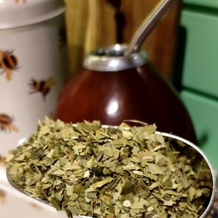 La Yerba MATE Bio ha arribat a INHALA i el venem "a granel" tot i que si fas la compra per aquí, el servim en un paquet de 200 grams.

Origen: Brasil.

Necessites el mate (carabassa) i la bombilla per preparar-lo? Doncs també els tenim!

Vols conèixer altres tes i infusions de la nostra selecció? Clica aquí i gaudeix!

Som INHALA Cafès i Tes i ens trobaràs al carrer Portalet, 9 de Granollers, Barcelona.

La nostra botiga Online sempre està oberta 