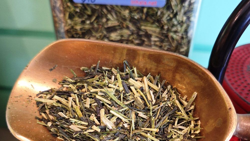 Té verde KUKICHA Bio de Japón, 100 gramos.

¿Quieres conocer otros tés verdes de nuestra selección de tés? Mira aquí.

Apto para vegetarianos y veganos.

En INHALA Cafés y Tés te ofrecemos una selecta carta de tés e infusiones, estamos para aconsejarte y ayudarte a escoger.

Aquí te esperamos, en Portalet, 9 de Granollers, Barcelona.