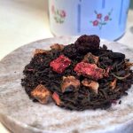 El té Pu-erh con Higos y Frutos del Bosque es novedad para este verano.

Lleva trozos de higos, fresa, frambuesa y moras.

Es ideal para tomar "en frío".

El Pu-erh tiene propiedades depurativas, contiene muchas vitaminas y es muy antioxidante.

En INHALA hemos seleccionado los siguientes Pu-erh:

. Pu-erh Spicy

. Pu-erh Fresh
. Pu-Erh Sorbete de Lima
. Pu-Erh Cranberry
. Pu-Erh a la Vainilla Bourbon
. Pu-Erh Chai
. Pu-Erh Imperial natural

Y también el Pu-erh "Citric Summer".

Nos encantará enseñarte todos nuestros tés y compartir un ratito contigo.

¿Te apetece saber un poco más sobre nuestra selección de tés e infusiones?