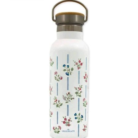 Termo botella Hanna White de GreenGate tiene una capacidad de 500 ml.

Mide 22,5 cm. de alto x 7 cm. ancho diámetro.

Lavar siempre a mano.

Esta botella térmica NO es apta para lavavajillas ni microondas.

El estampado Hanna White es intemporal, siempre sencillo y elegante a la vez y sobretodo, muy combinable con otros estampados de GreenGate que harán que tus momentos tea time y coffee time sean muy especiales y te aporten muy buen rollo.

También tenemos la taza grande Tea cup y el plato de porcelana de 20,5 cm. con el mismo estampado y muchos «tea towels» de algodón que le hacen juego.

En INHALA somos punto de venta de GreenGate desde hace muchos años, adoramos sus tazas de porcelana y los complementos para la mesa, cocina y hogar, sobretodo todo lo relacionado con los cafés y tés.

Estamos en Portalet, 9 de Granollers, Barcelona.

Y nuestra tienda Online está abierta 24/7, te esperamos.