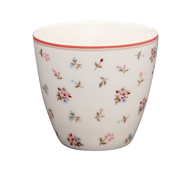 La taza sin asa Latte cup Junia White forma parte de la nueva colección de Otoño-Invierno de GreenGate.

Tiene una capacidad de 350 ml. y mide 9 cm. x 10 cm. 

En INHALA somos punto de venta de GreenGate desde hace muchos años, adoramos sus tazas de porcelana y los complementos para la mesa, cocina y hogar, sobretodo todo lo relacionado con los cafés y tés.

Estamos en Portalet, 9 de Granollers, Barcelona.

Y nuestra tienda Online está abierta 24/7, te esperamos.